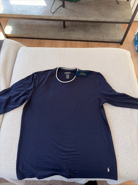Ralph Lauren Navy Sweatshirt with Yellow Logo Tag - Picture 3 of 3